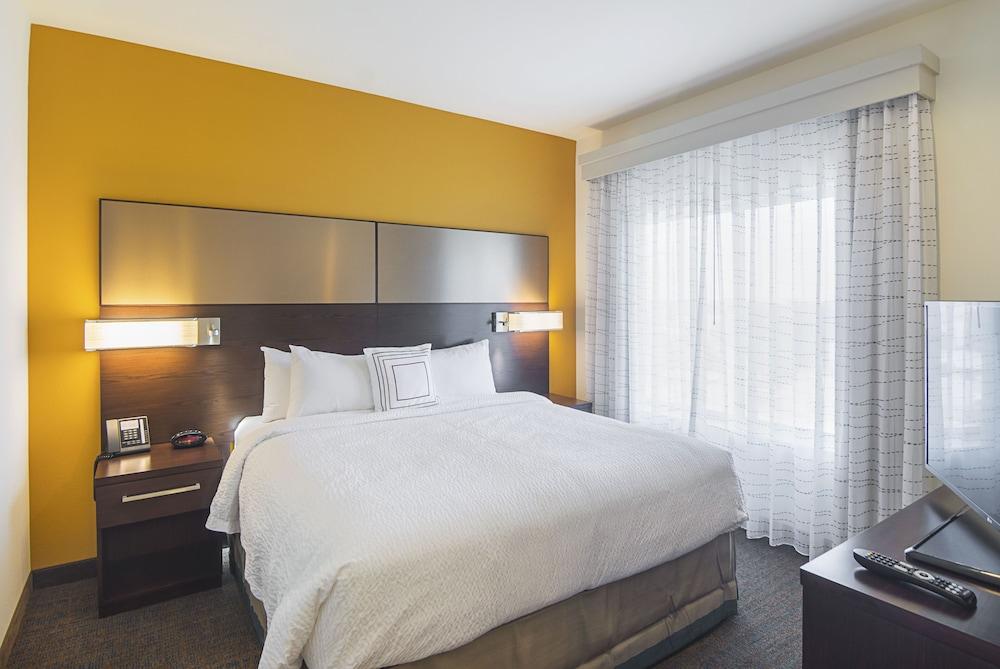 Residence Inn by Marriott Denton photo 13
