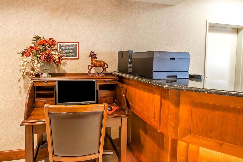 Quality Inn & Suites Germantown North photo 28