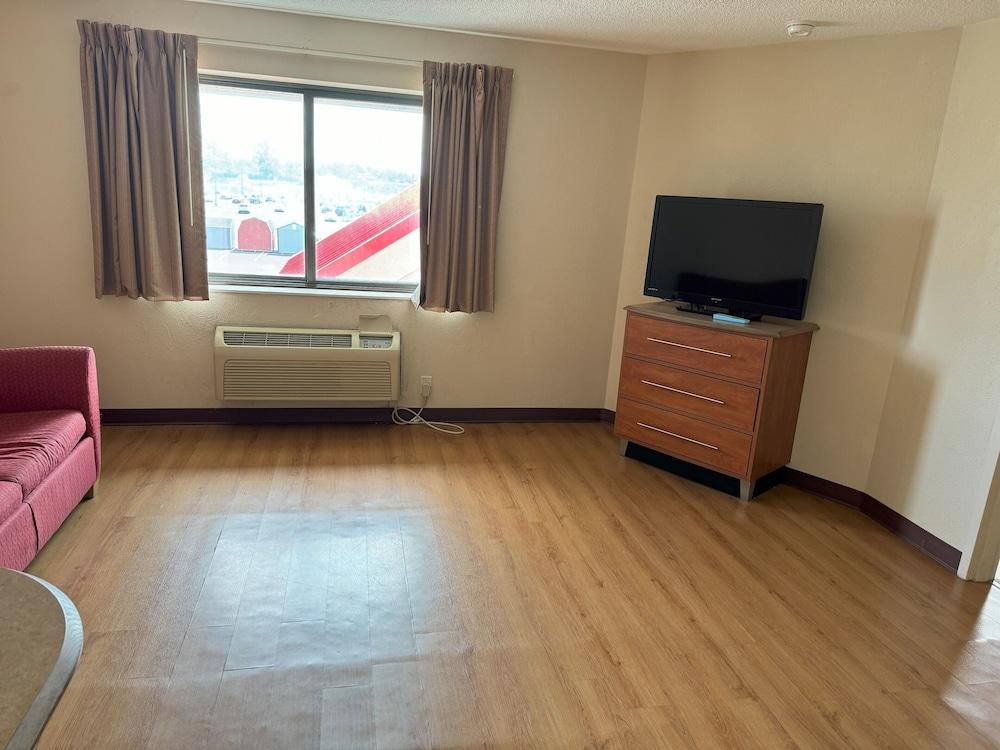 Sycamore Suites photo 33