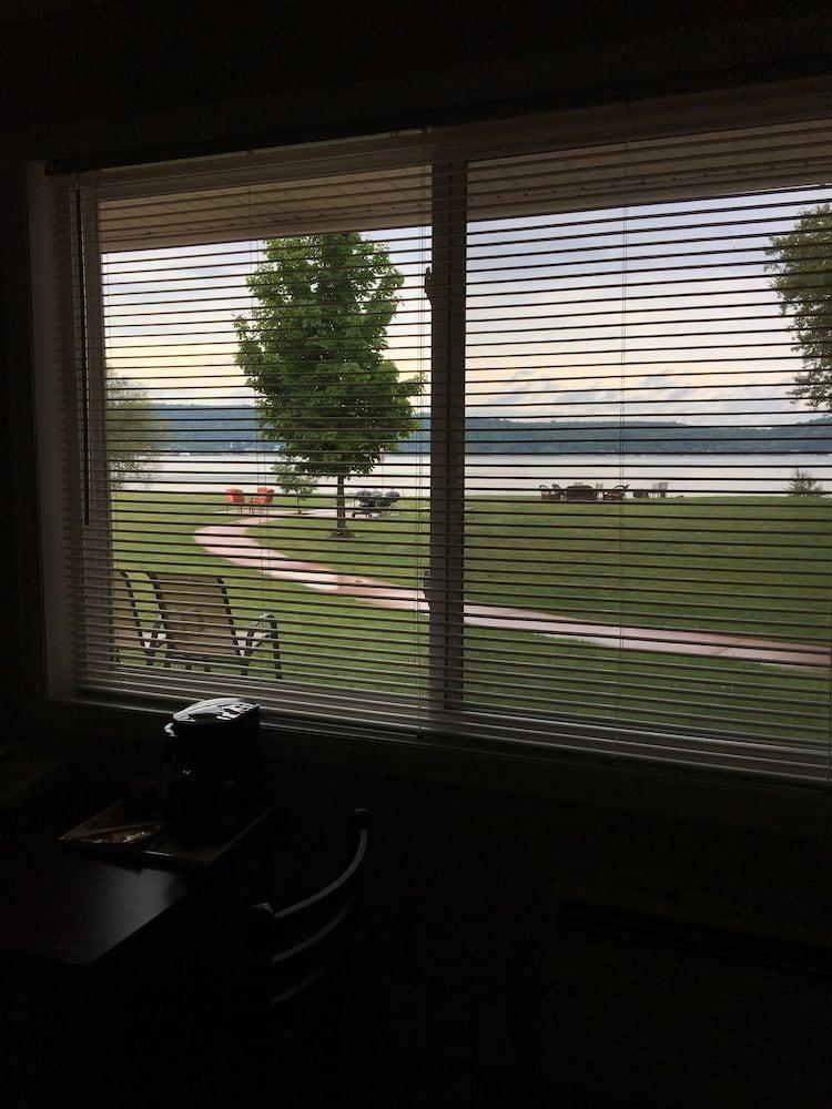 The Beach Inn Motel photo 2