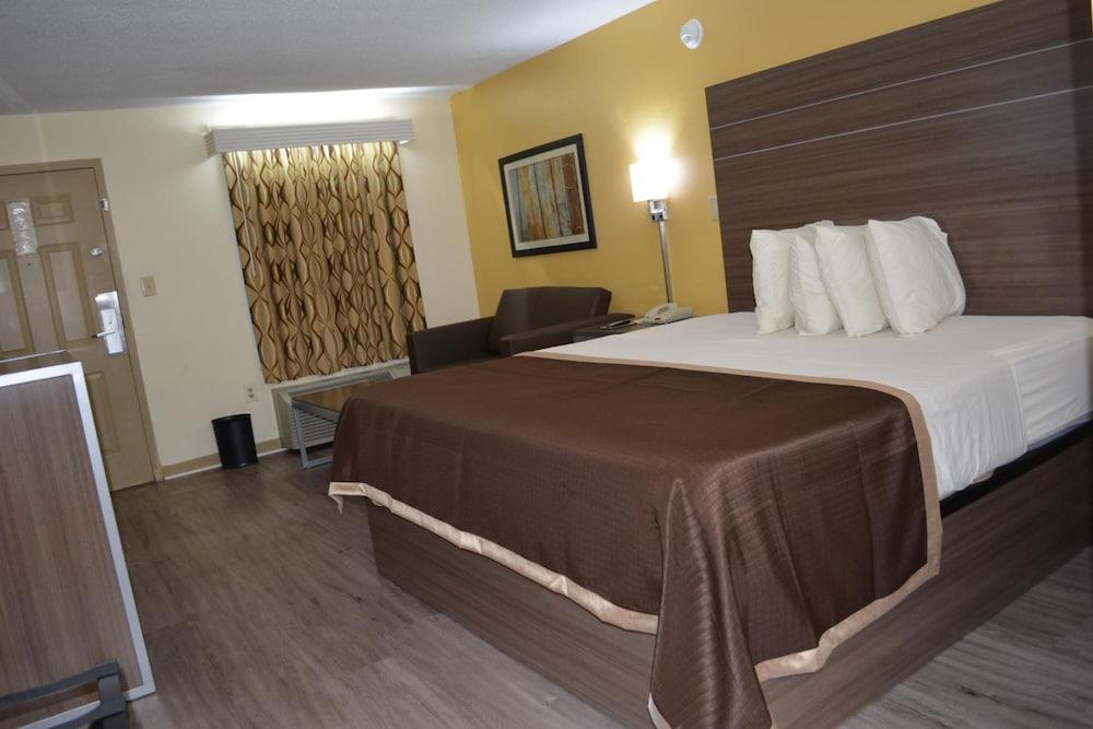 Southern Inn Lumberton photo 43