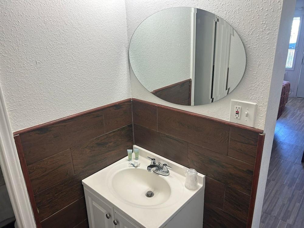 Quest Inn photo 23