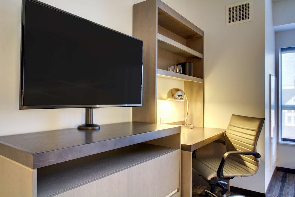 Hyatt House Chicago/Evanston photo 21