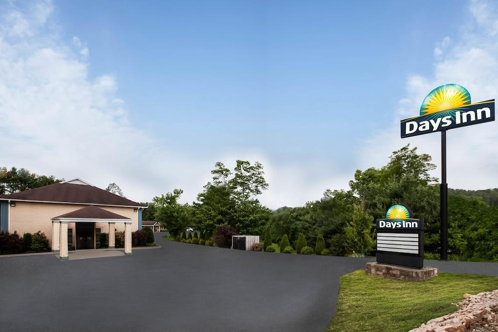 Days Inn by Wyndham Donegal photo 19