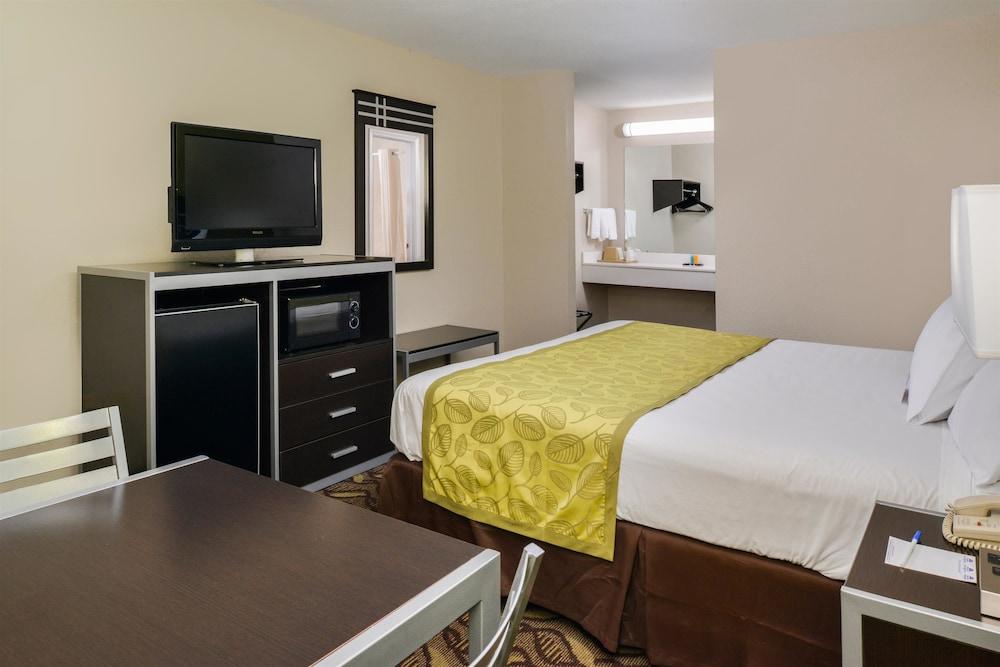 Americas Best Value Inn Pasadena Houston photo 6