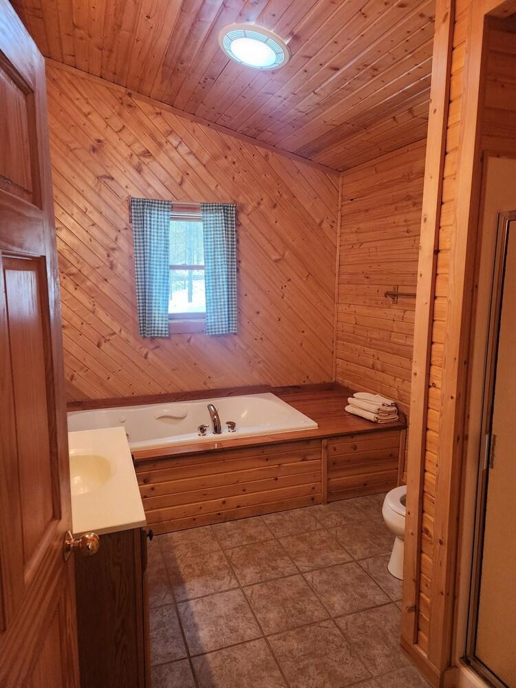Timber Trail Lodge photo 11