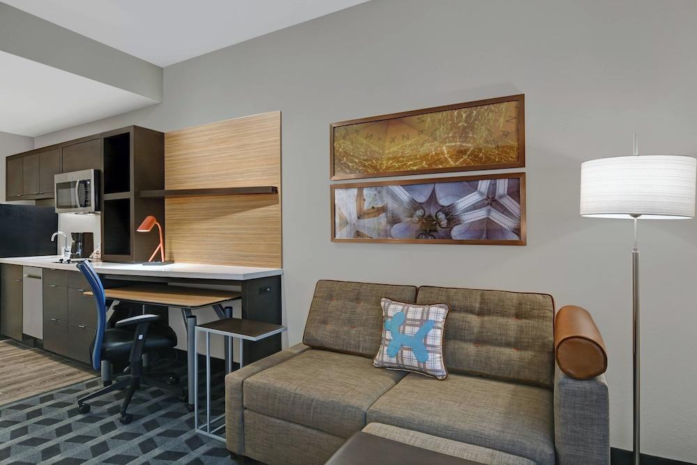 TownePlace Suites by Marriott Lima photo 15