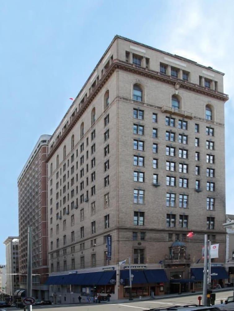 Marines Memorial Club & Hotel photo 17
