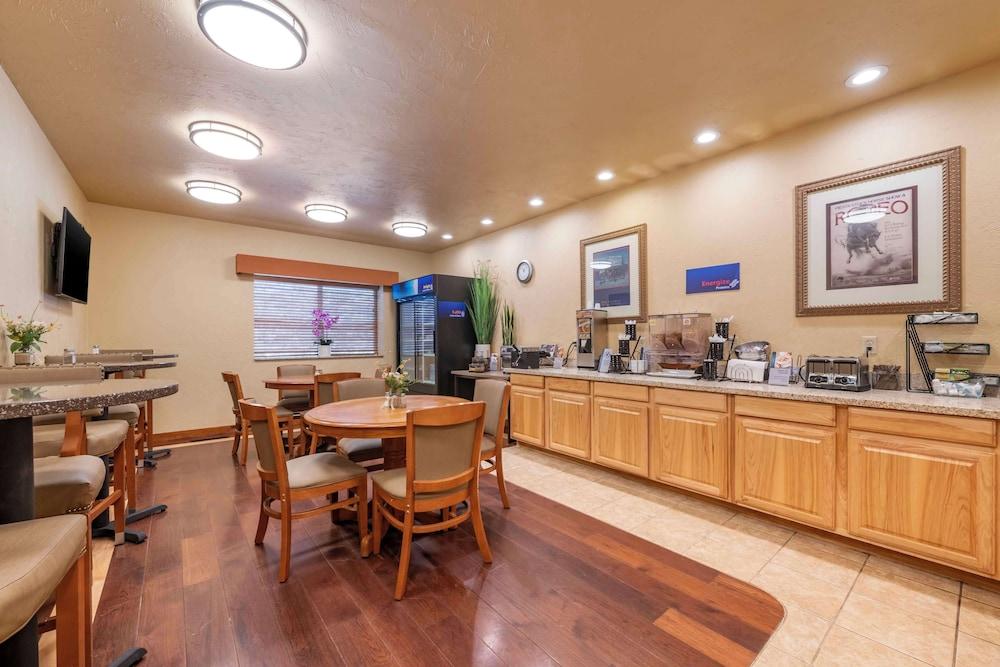 Best Western Devils Tower Inn photo 20