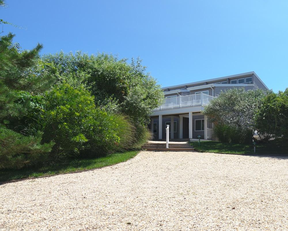 Sea Crest Resort photo 97