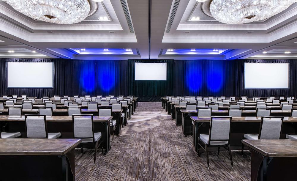 Hyatt Regency Long Island photo 2