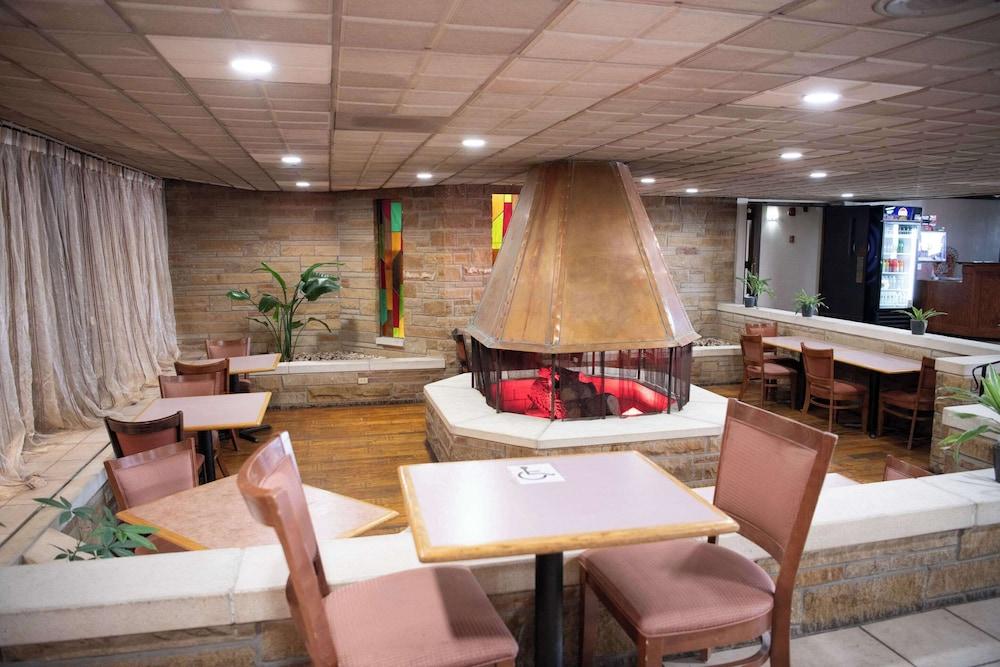 Quality Inn Somerset photo 7