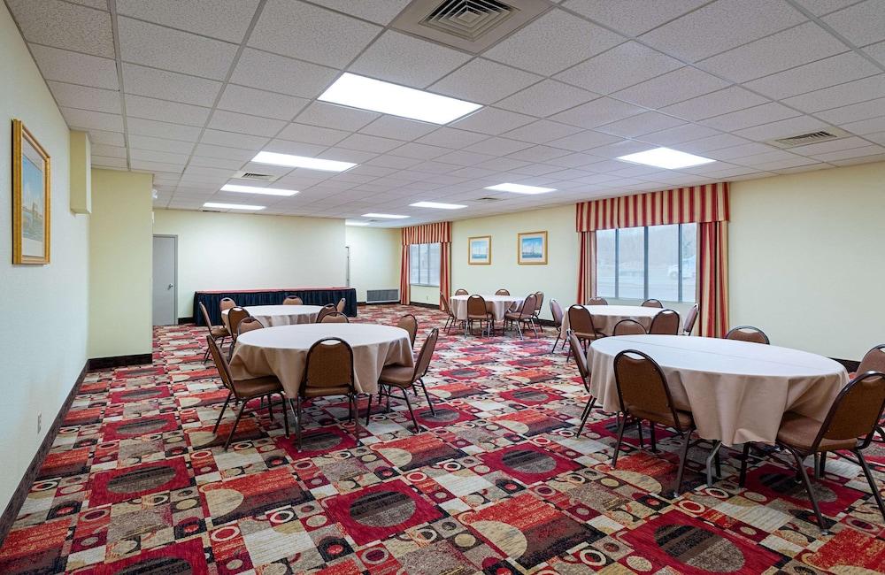 Quality Inn photo 27