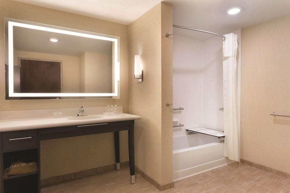 Homewood Suites by Hilton West Des Moines/SW Mall Area photo 17
