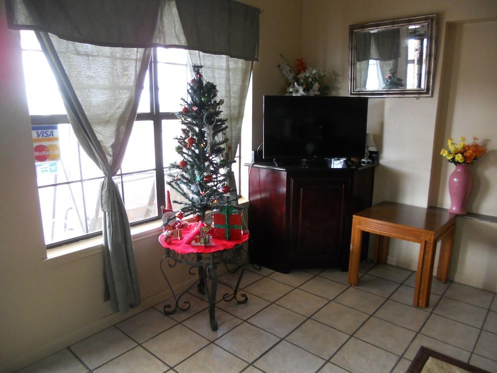 Jackson Inn photo 26