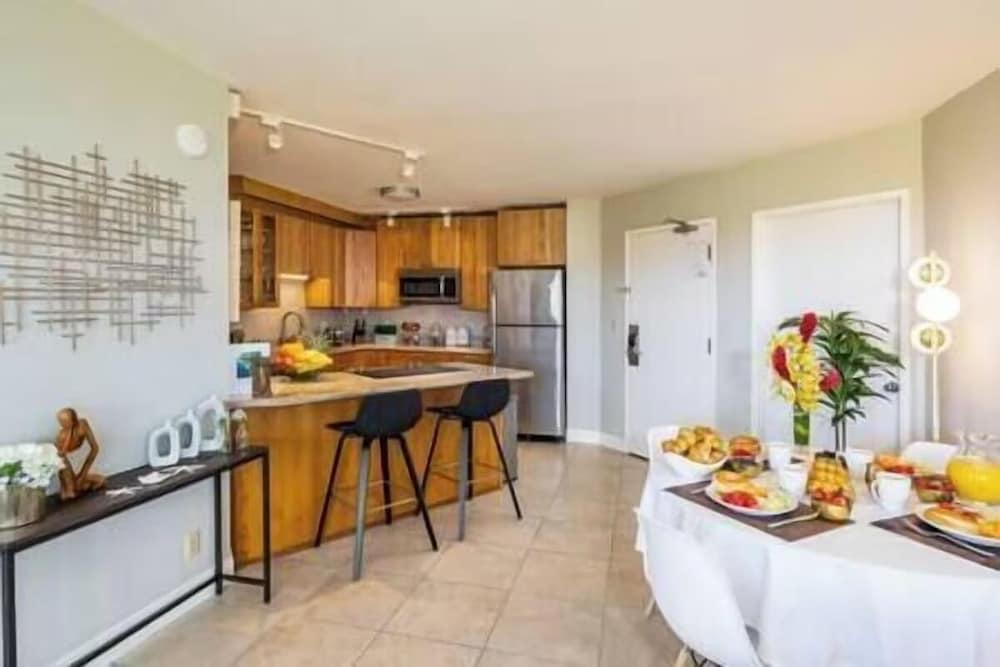 Signature Residences at Maui Banyan photo 35