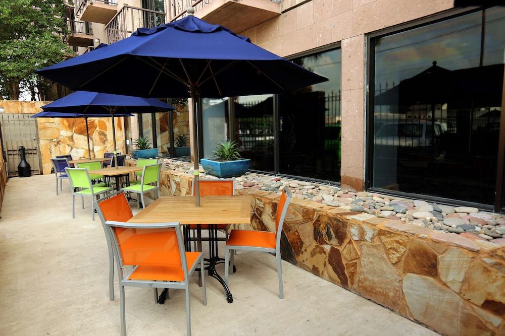 DoubleTree Suites by Hilton Hotel McAllen photo 37