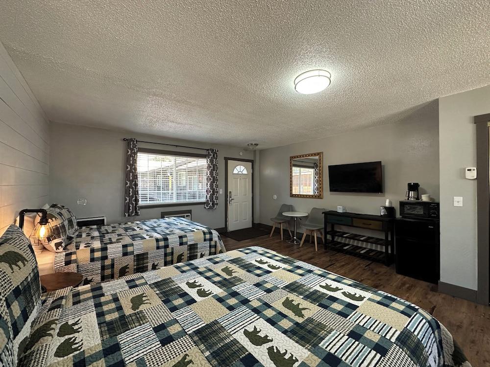 Lake Ridge Hotel photo 38