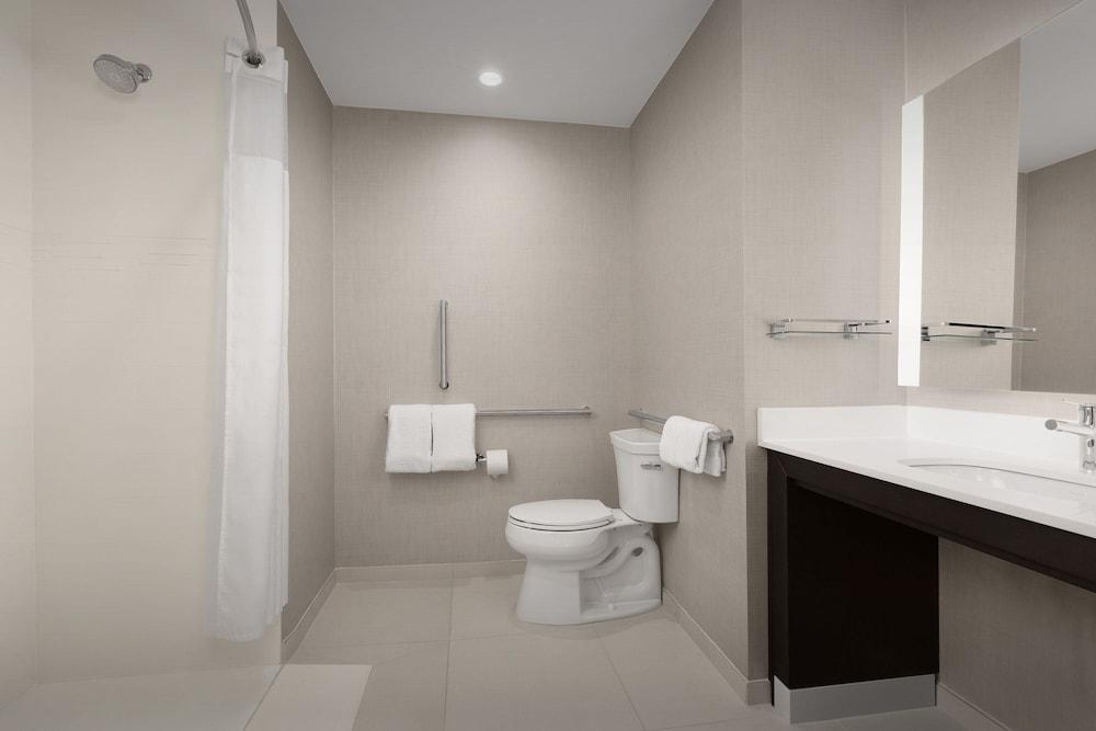 Residence Inn by Marriott Kenwood Cincinnati photo 26