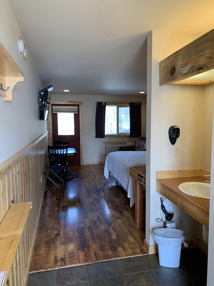 Methow River Lodge & Cabins photo 42