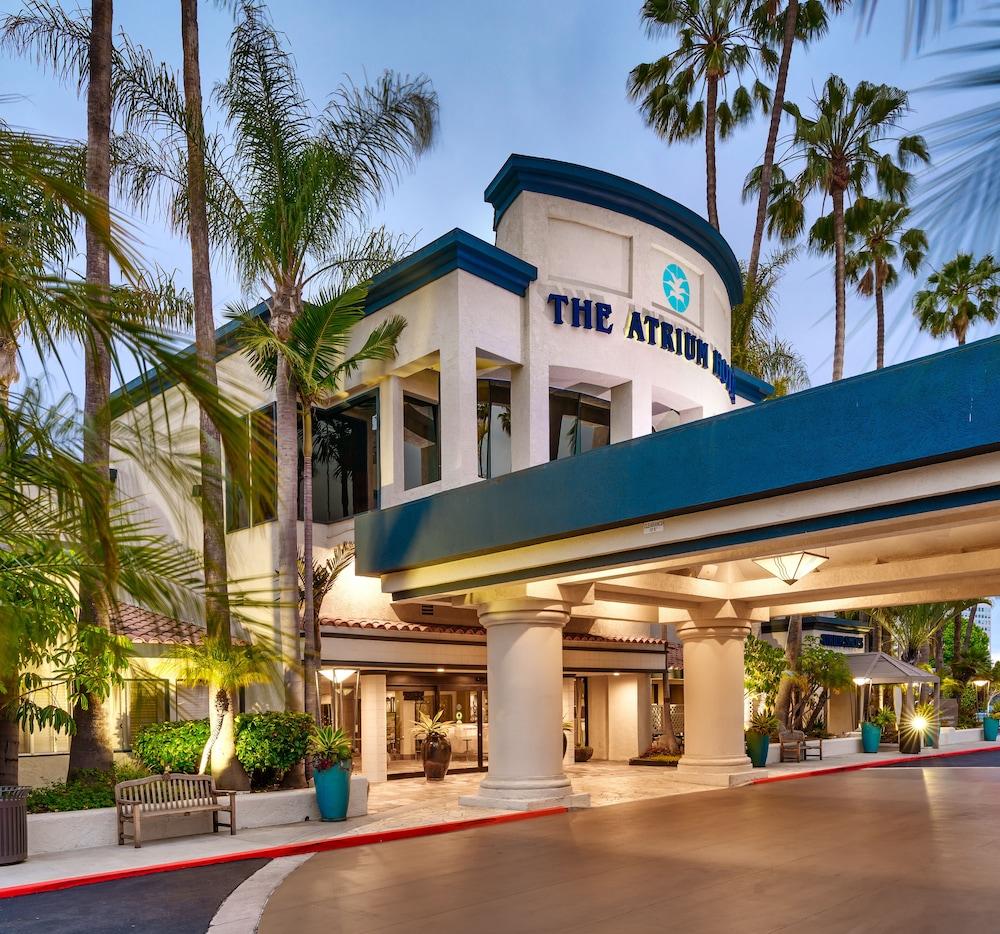Atrium Hotel at Orange County Airport photo 9