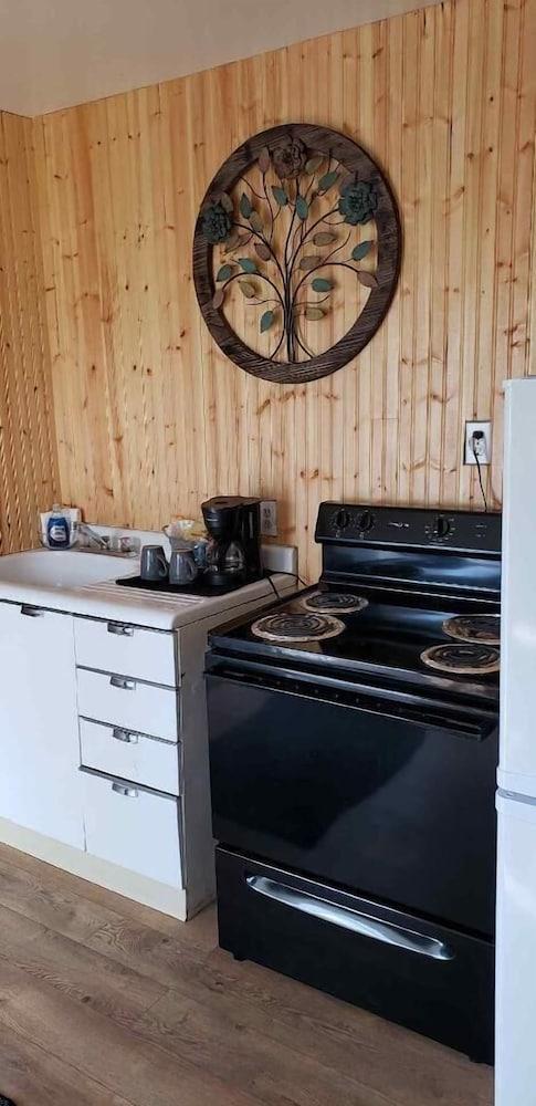 Lamplighter Cabins & Suites photo 38