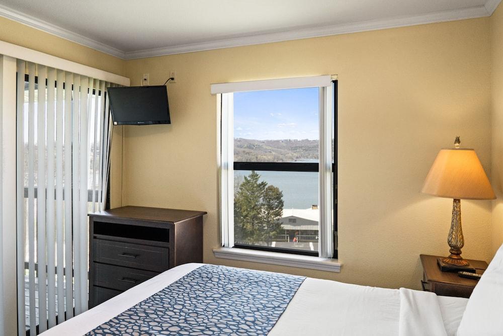 Table Rock Resorts at Kimberling photo 99
