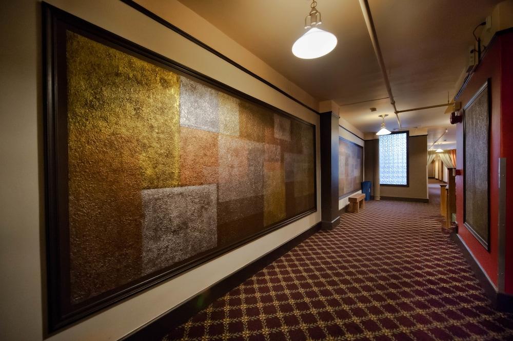 The Moore Hotel photo 7