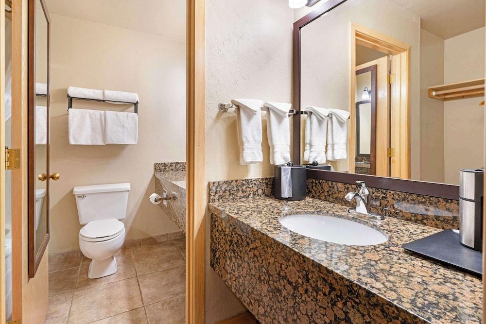 Best Western Ponderosa Lodge photo 36