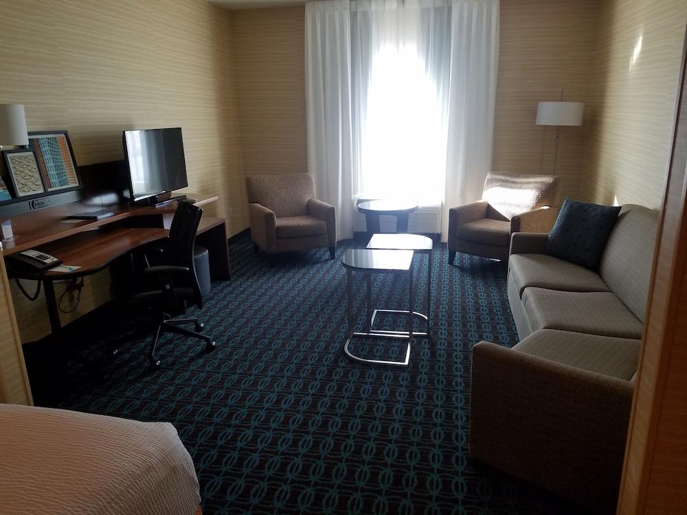 Fairfield Inn & Suites Gallup photo 19
