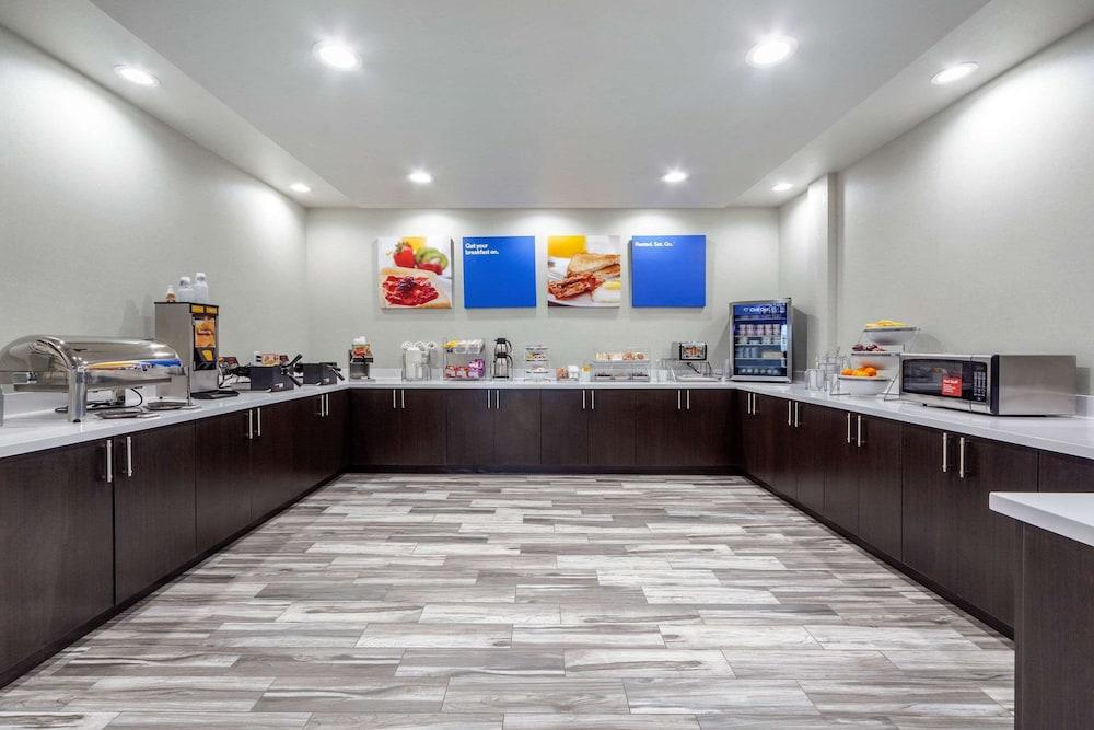Comfort Inn & Suites Oklahoma City South I-35 photo 24
