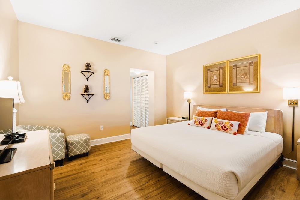 Inn at Camachee Harbor by Coolvacay photo 78
