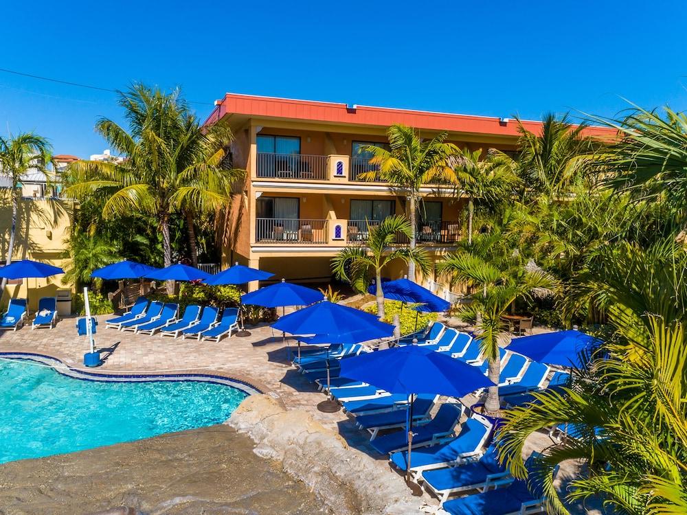 Coconut Cove All-Suite Hotel photo 22