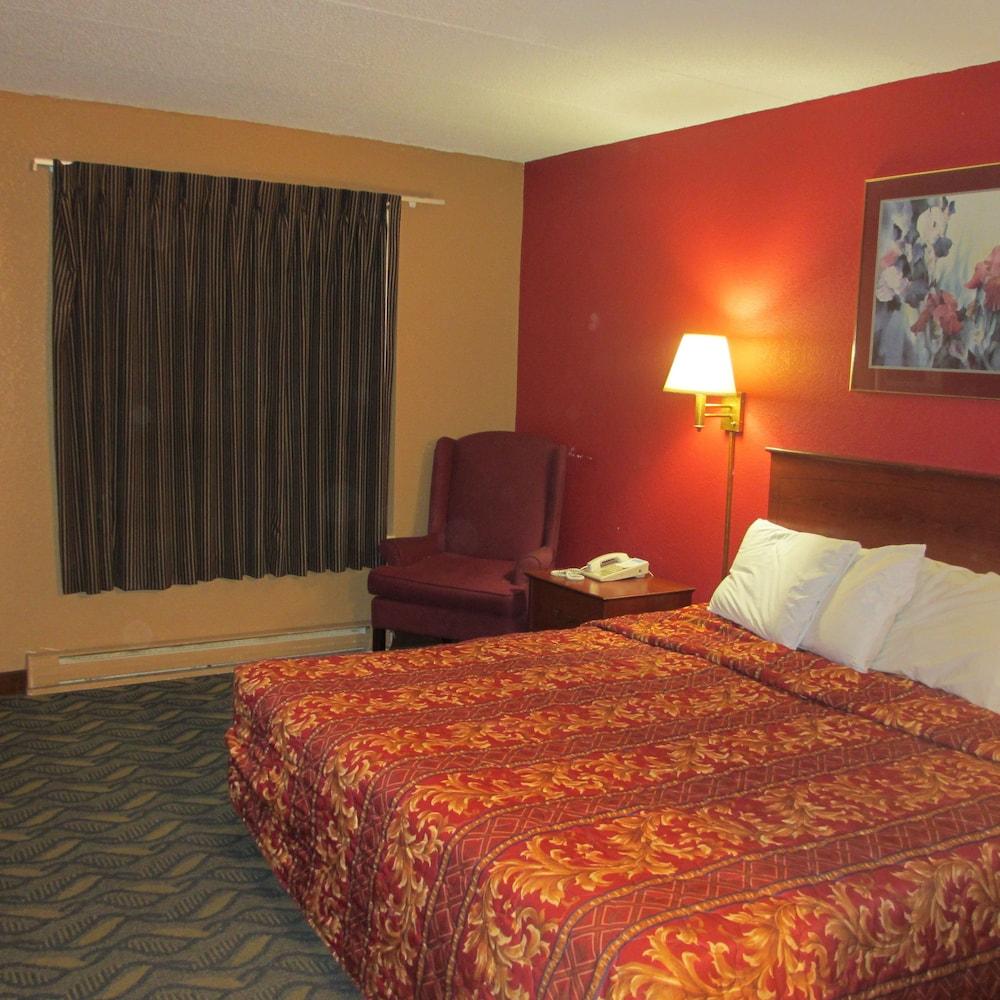 Riverside Suites photo 53