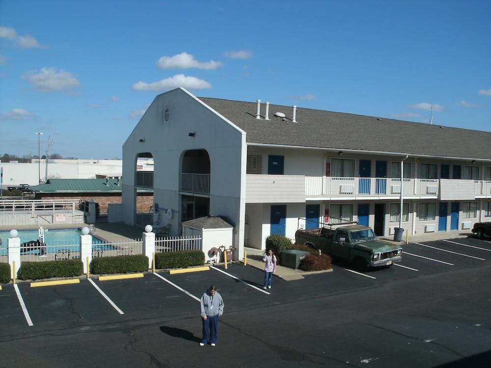 Motel 6 Millington, TN photo 12