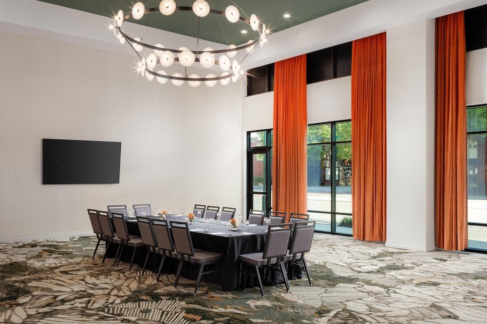Embassy Suites By Hilton Chattanooga Downtown photo 86