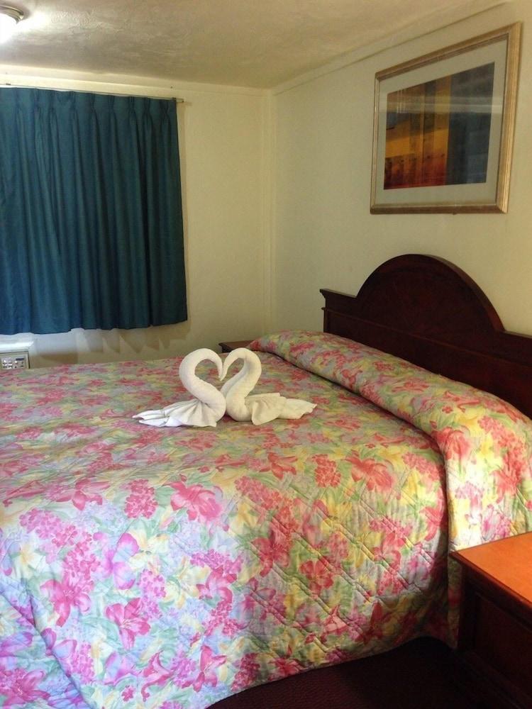 Relax Inn photo 7