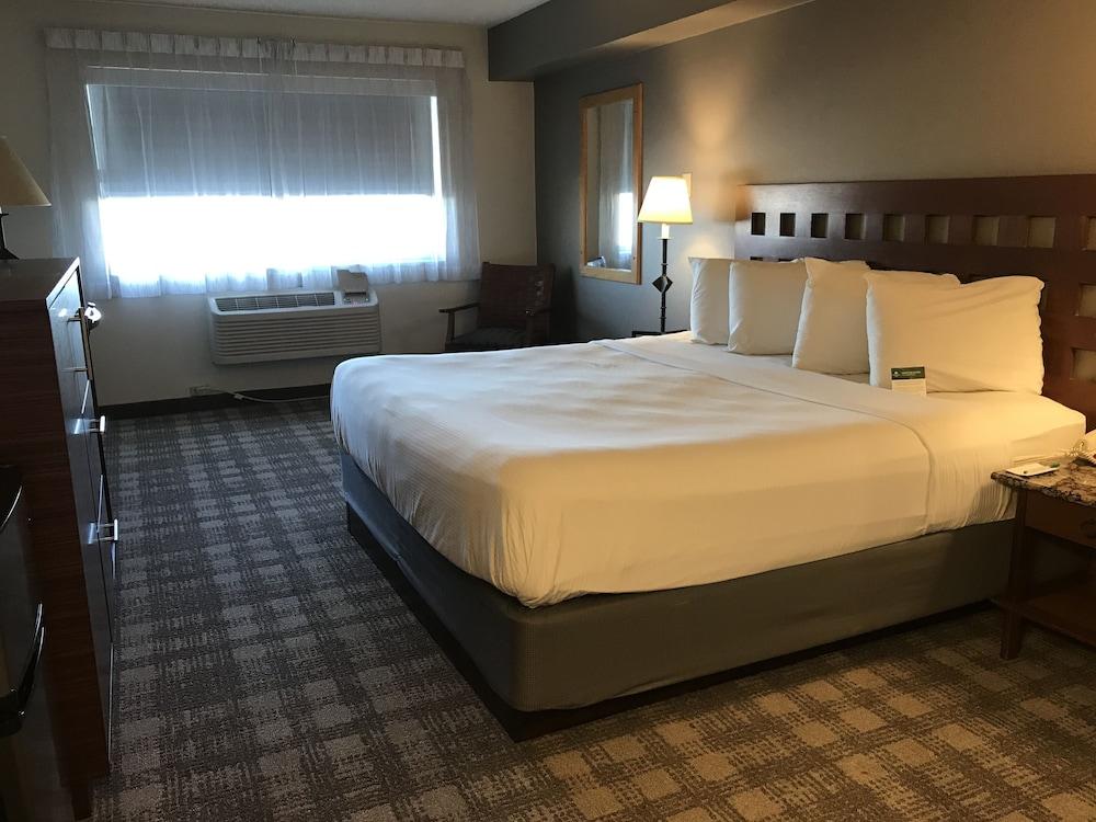 GreenTree Inn Albuquerque photo 10