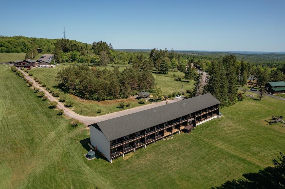 Roscoe Mountain Club photo 8
