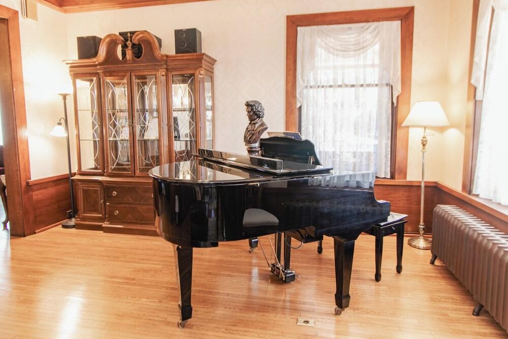 Historic GG Barnum Mansion by Heirloom Boutique Collection photo 76