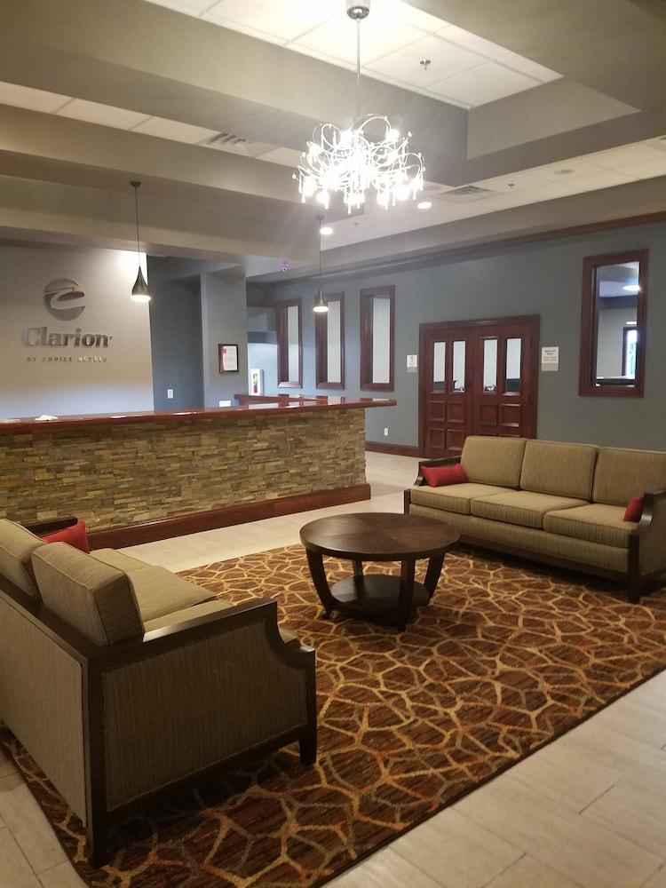 Clarion Inn Belle Vernon photo 2