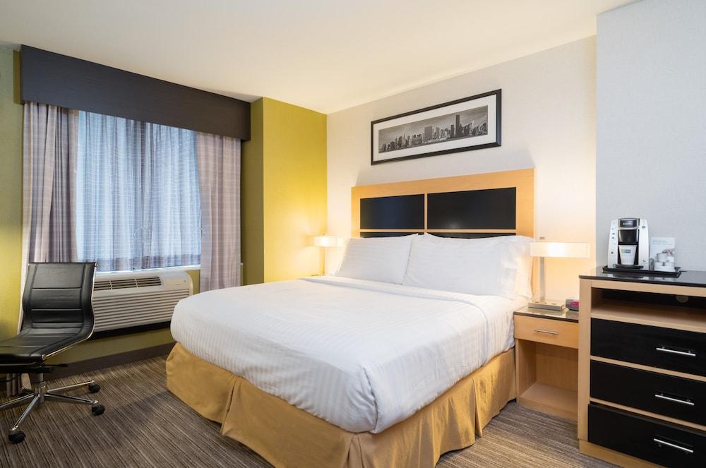 Holiday Inn Express New York City- Wall Street by IHG photo 6