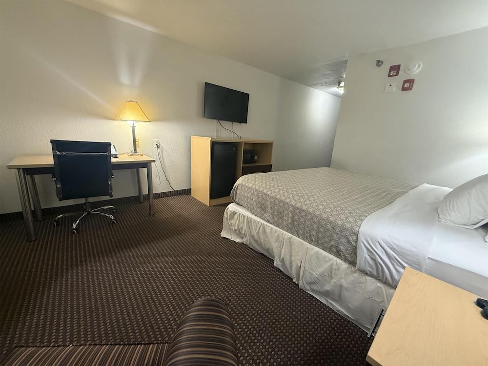 Surestay By Best Western Obetz Rickenbacker Airport photo 8