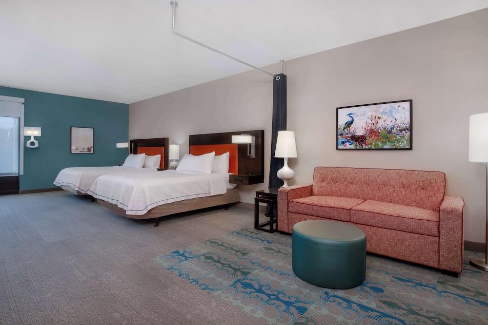 Home2 Suites by Hilton Gainesville Medical Center photo 13