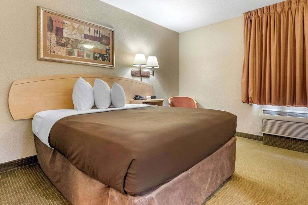 Birch Hill Suites South Bend photo 3