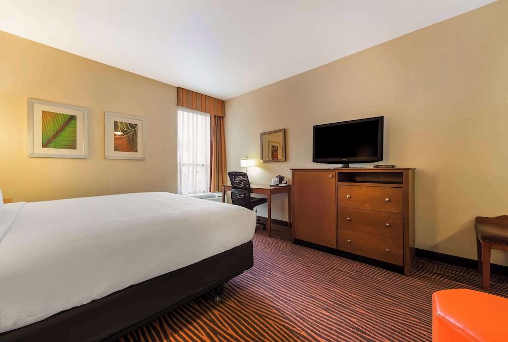 Best Western Executive Hotel Of New Haven - West Haven photo 40