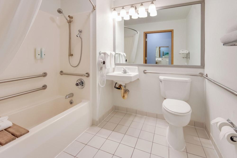 Quality Inn Belgrade - Bozeman Yellowstone Airport photo 13