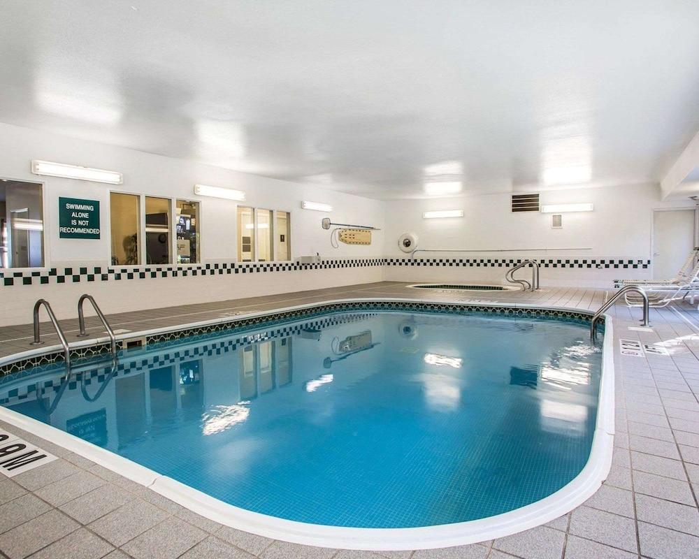 Quality Inn Dayton North - Vandalia photo 26
