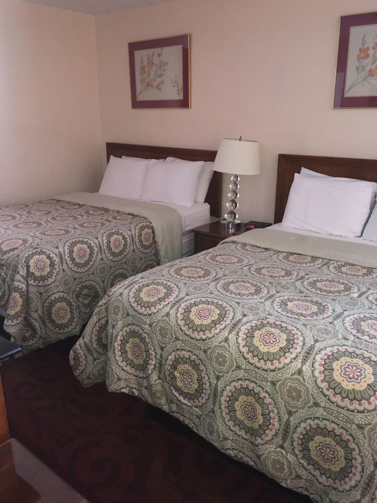 Anchor Motel photo 38