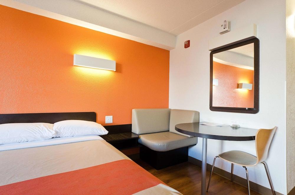 Motel 6 Springfield, VA - Washington DC Southwest photo 12